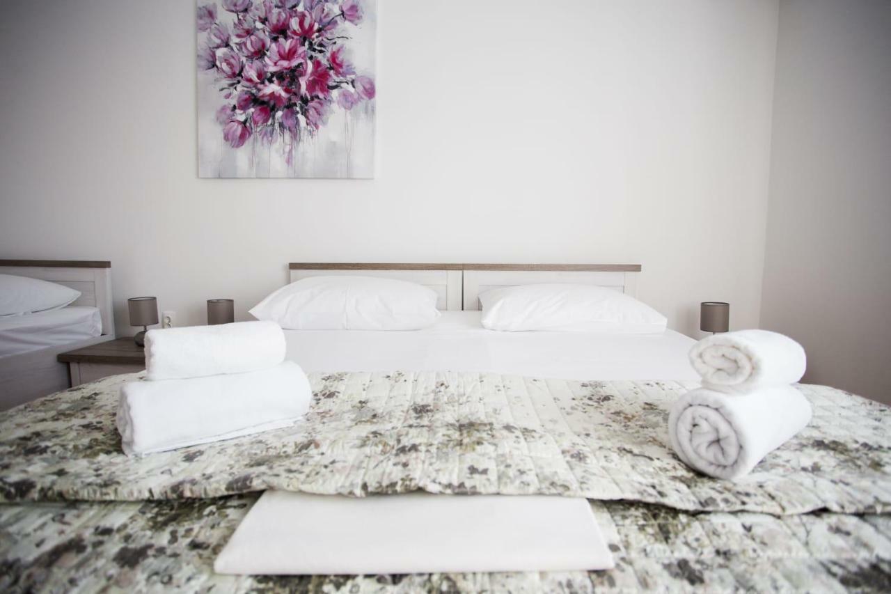 Apartman Leona Kastela Ngoại thất bức ảnh