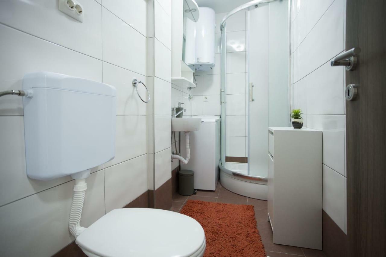 Apartman Leona Kastela Ngoại thất bức ảnh
